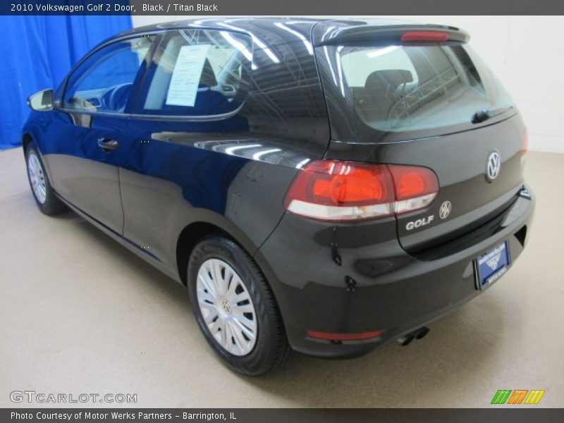 Black / Titan Black 2010 Volkswagen Golf 2 Door