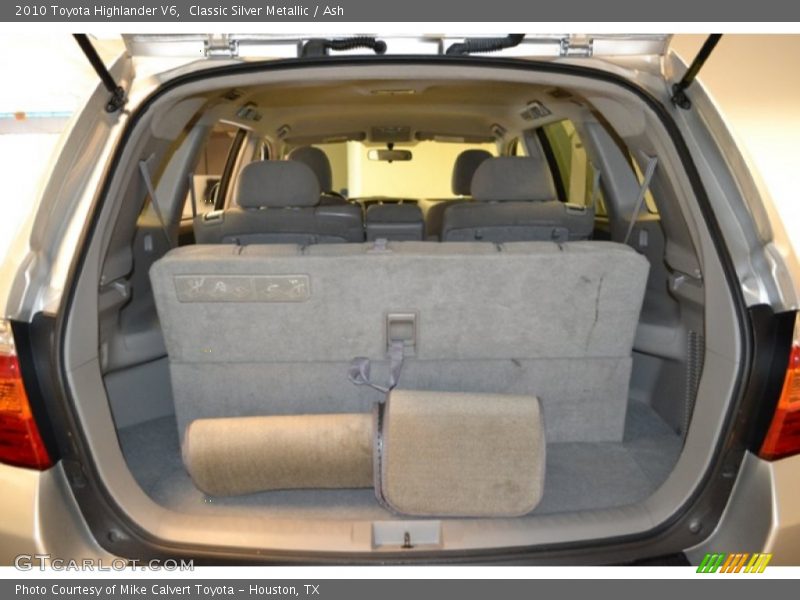 Classic Silver Metallic / Ash 2010 Toyota Highlander V6
