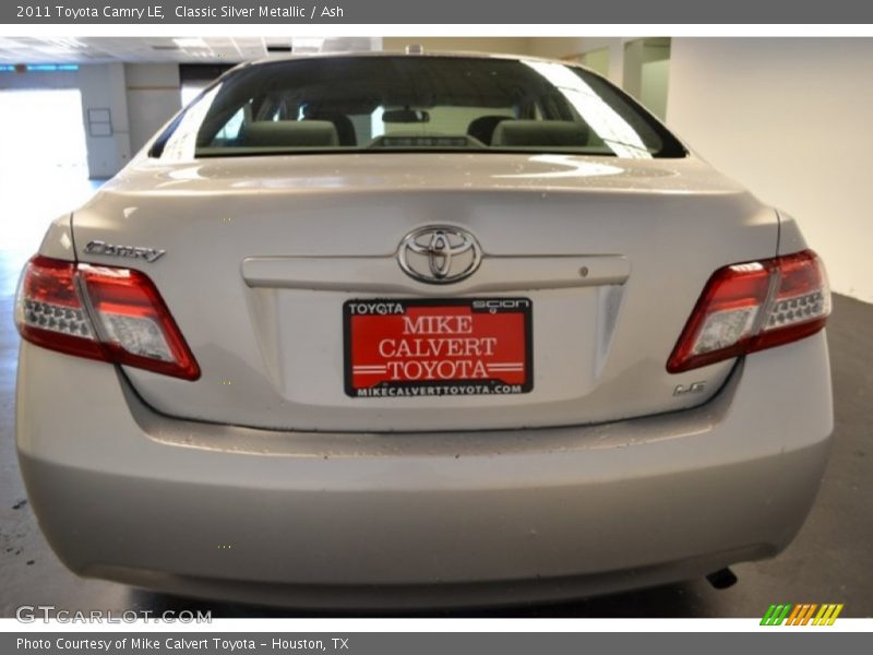 Classic Silver Metallic / Ash 2011 Toyota Camry LE