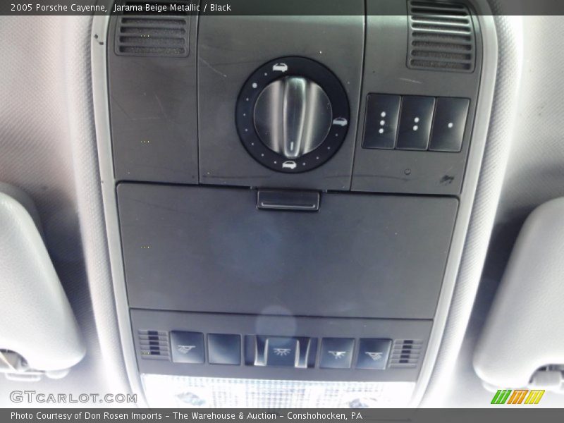 Jarama Beige Metallic / Black 2005 Porsche Cayenne