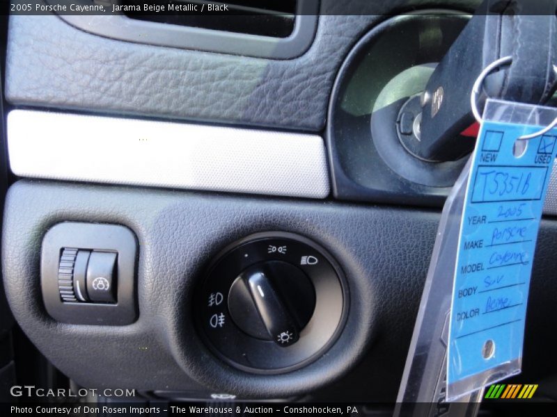 Jarama Beige Metallic / Black 2005 Porsche Cayenne