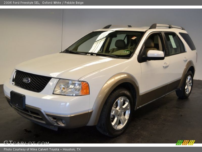 Oxford White / Pebble Beige 2006 Ford Freestyle SEL