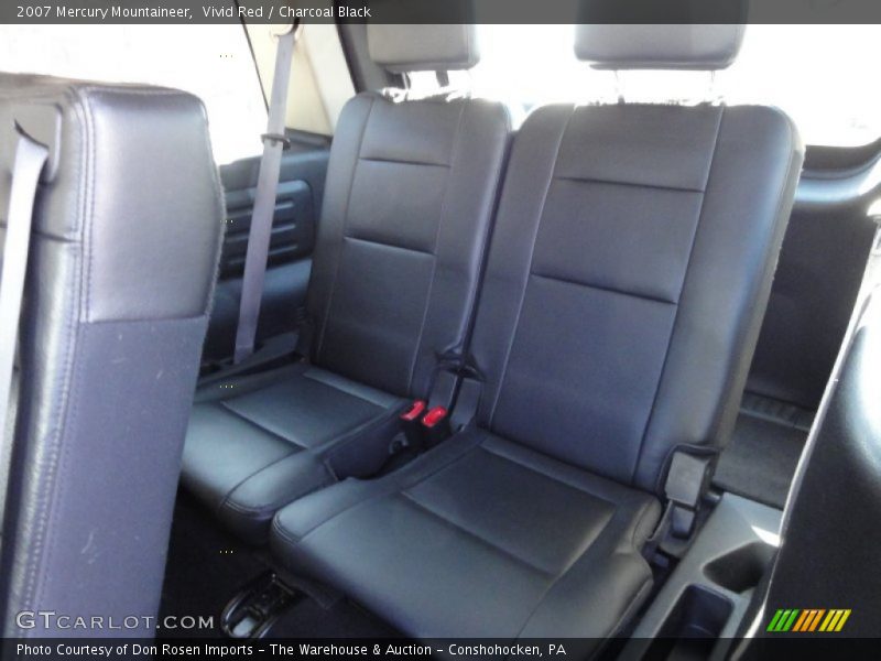 Vivid Red / Charcoal Black 2007 Mercury Mountaineer