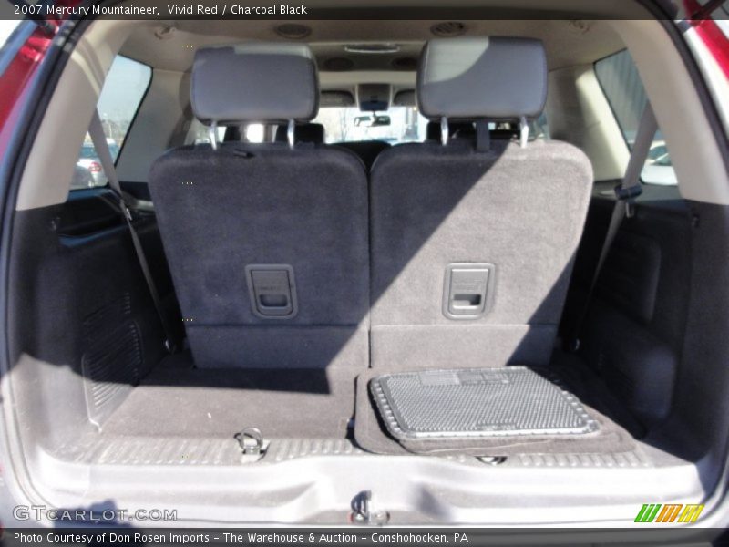 Vivid Red / Charcoal Black 2007 Mercury Mountaineer