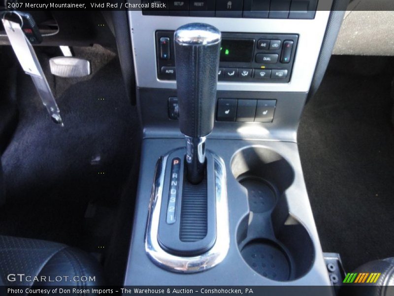 Vivid Red / Charcoal Black 2007 Mercury Mountaineer