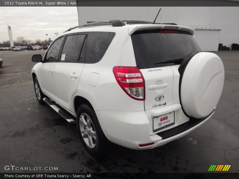 Super White / Ash 2012 Toyota RAV4 I4