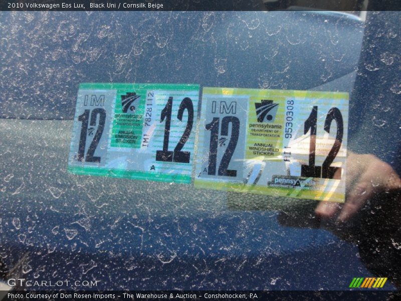 Black Uni / Cornsilk Beige 2010 Volkswagen Eos Lux