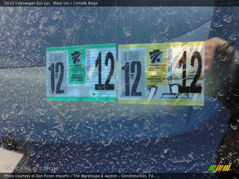Black Uni / Cornsilk Beige 2010 Volkswagen Eos Lux