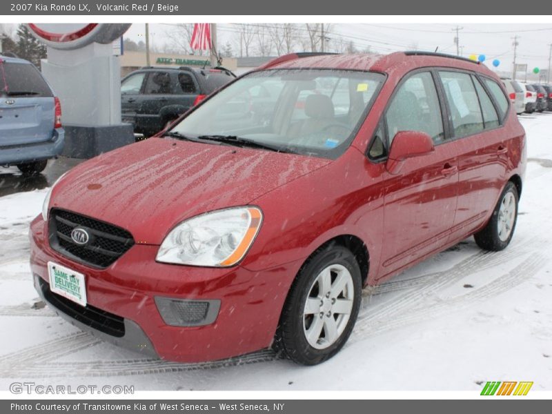 Volcanic Red / Beige 2007 Kia Rondo LX