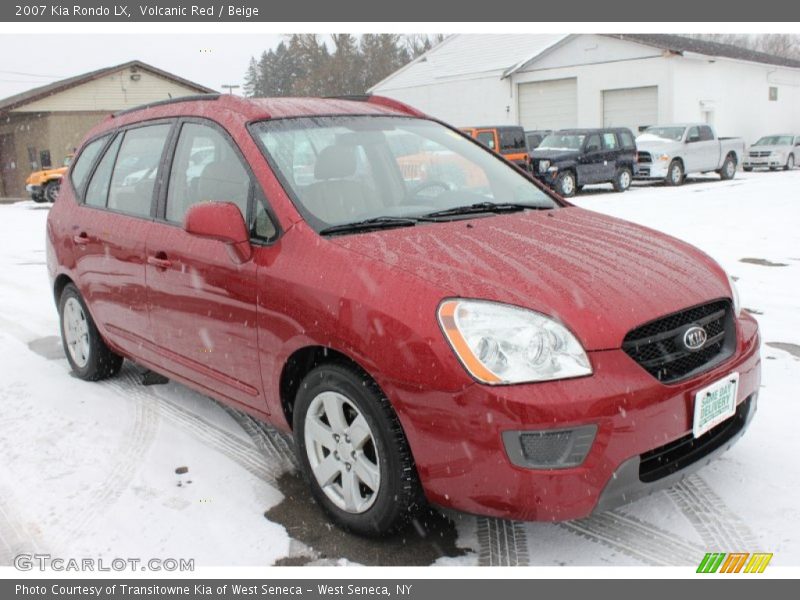 Volcanic Red / Beige 2007 Kia Rondo LX