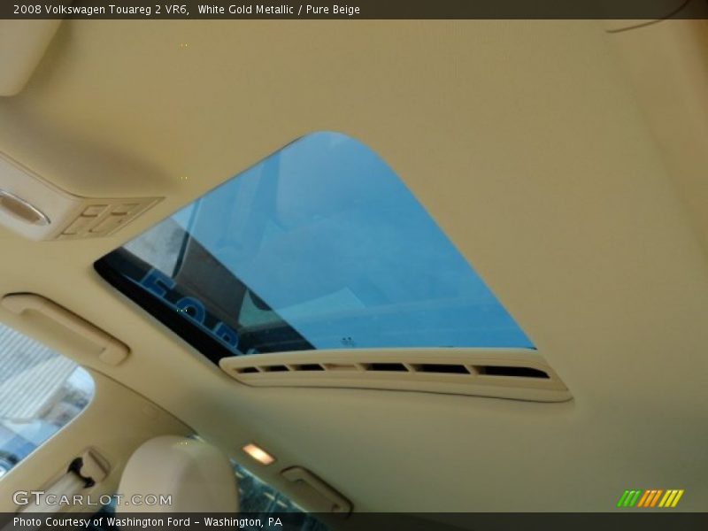 White Gold Metallic / Pure Beige 2008 Volkswagen Touareg 2 VR6