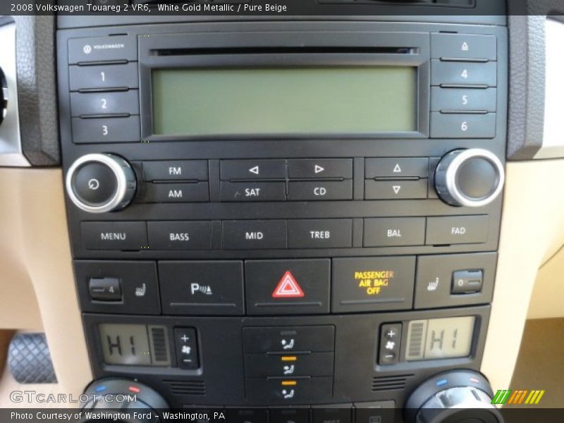 White Gold Metallic / Pure Beige 2008 Volkswagen Touareg 2 VR6