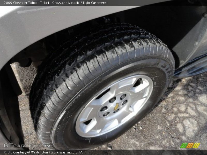 Graystone Metallic / Light Cashmere 2009 Chevrolet Tahoe LT 4x4