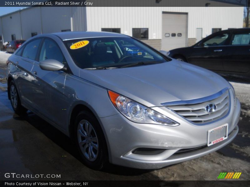 Radiant Silver / Gray 2011 Hyundai Sonata GLS