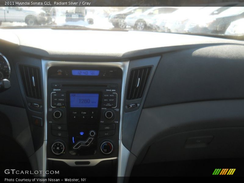 Radiant Silver / Gray 2011 Hyundai Sonata GLS