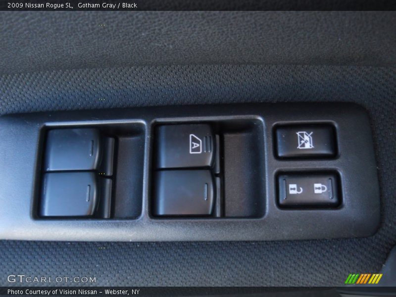Gotham Gray / Black 2009 Nissan Rogue SL