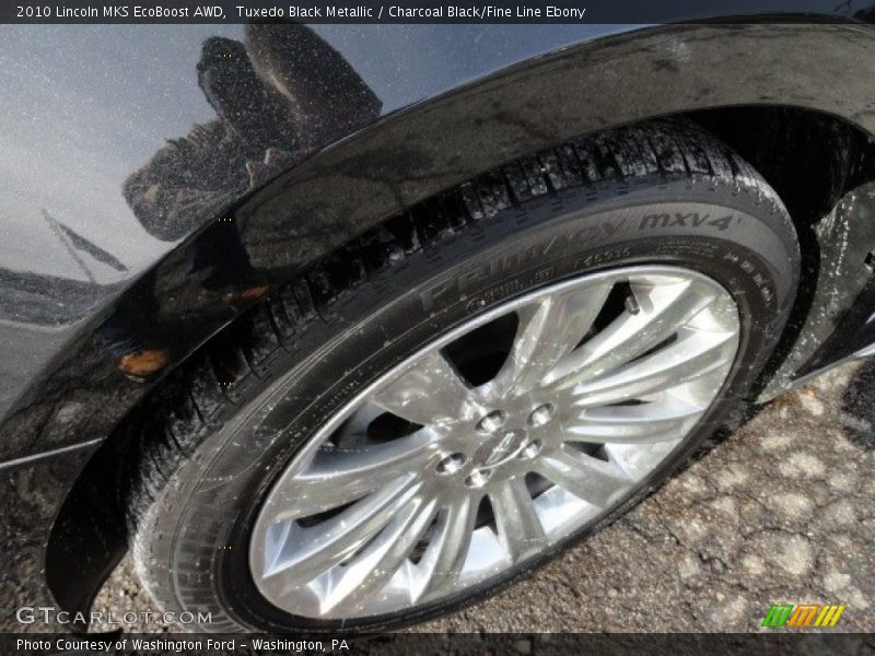 Tuxedo Black Metallic / Charcoal Black/Fine Line Ebony 2010 Lincoln MKS EcoBoost AWD