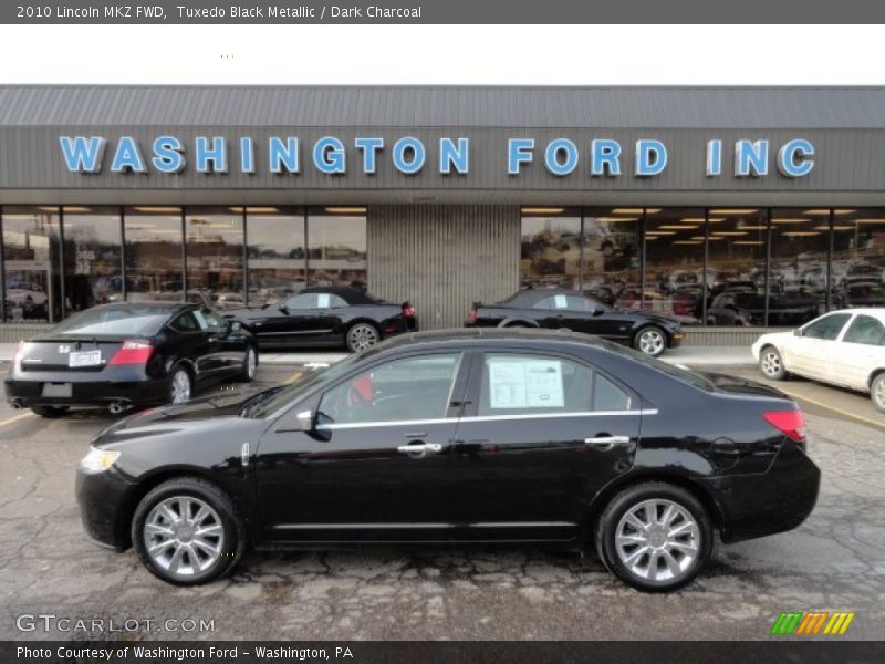 Tuxedo Black Metallic / Dark Charcoal 2010 Lincoln MKZ FWD