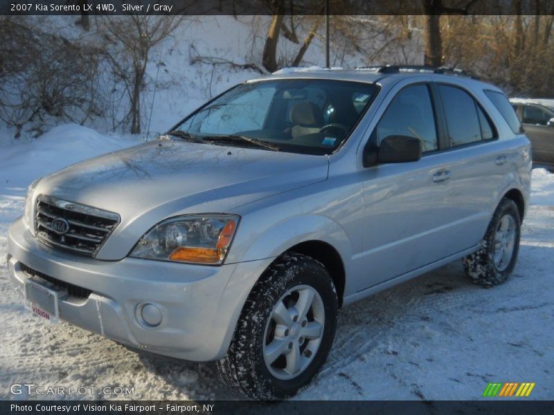 Silver / Gray 2007 Kia Sorento LX 4WD