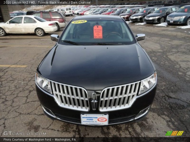 Tuxedo Black Metallic / Dark Charcoal 2010 Lincoln MKZ FWD