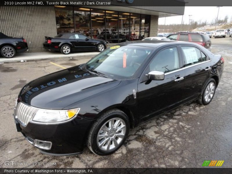 Tuxedo Black Metallic / Dark Charcoal 2010 Lincoln MKZ FWD