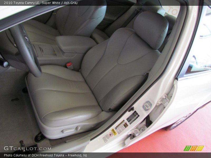 Super White / Ash Gray 2010 Toyota Camry LE