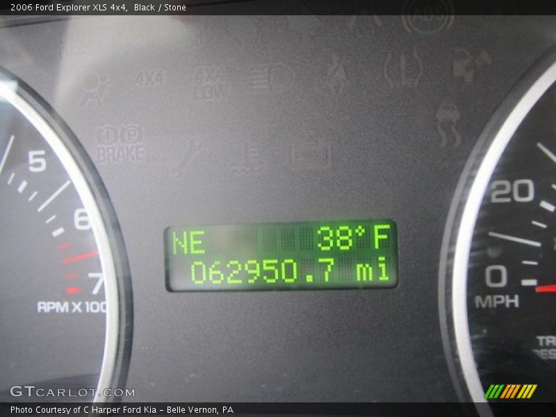 Black / Stone 2006 Ford Explorer XLS 4x4