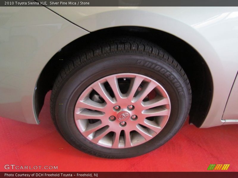 Silver Pine Mica / Stone 2010 Toyota Sienna XLE