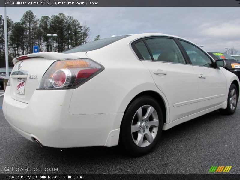 Winter Frost Pearl / Blond 2009 Nissan Altima 2.5 SL