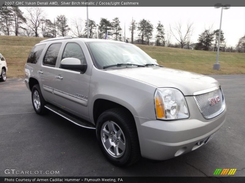 Silver Birch Metallic / Cocoa/Light Cashmere 2007 GMC Yukon Denali AWD