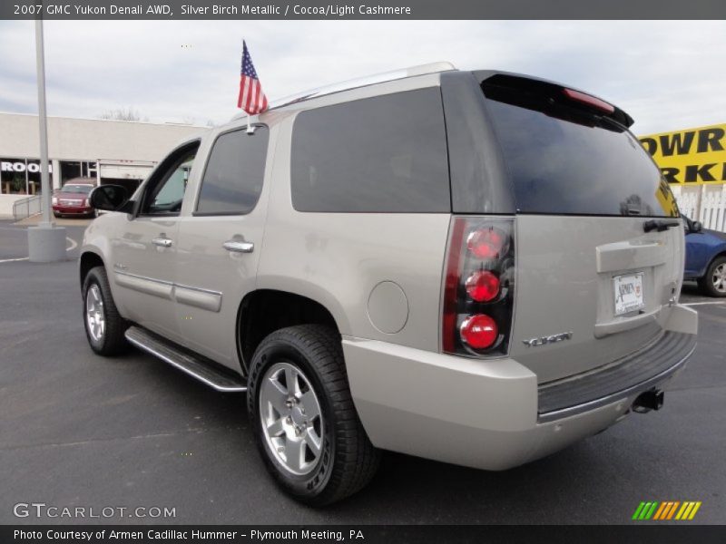 Silver Birch Metallic / Cocoa/Light Cashmere 2007 GMC Yukon Denali AWD