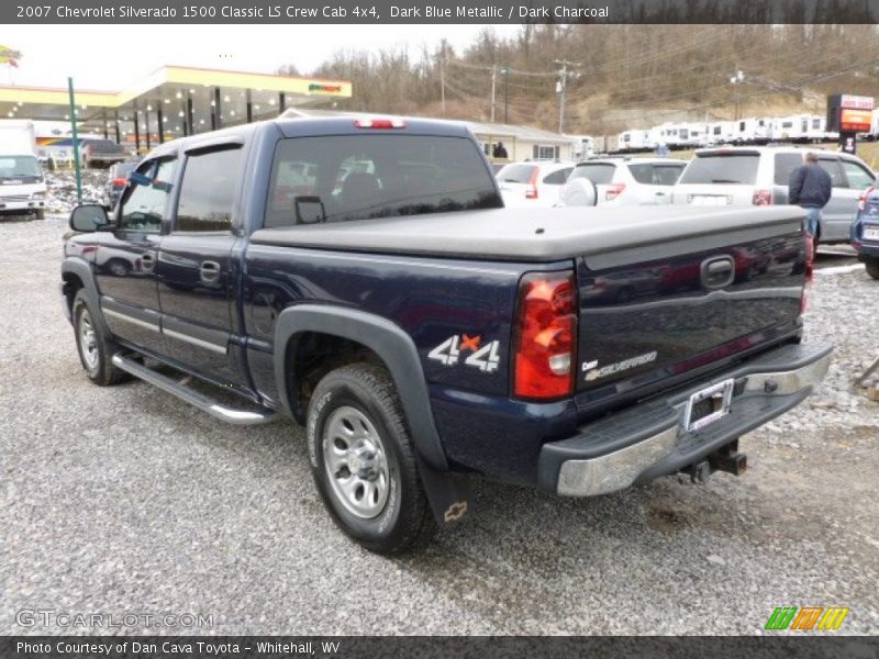 Dark Blue Metallic / Dark Charcoal 2007 Chevrolet Silverado 1500 Classic LS Crew Cab 4x4