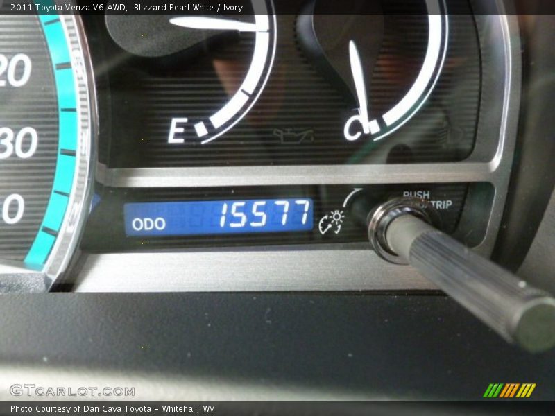 Blizzard Pearl White / Ivory 2011 Toyota Venza V6 AWD
