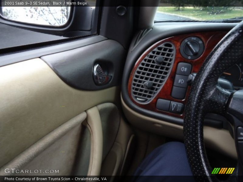 Black / Warm Beige 2001 Saab 9-3 SE Sedan