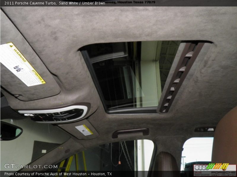 Sand White / Umber Brown 2011 Porsche Cayenne Turbo