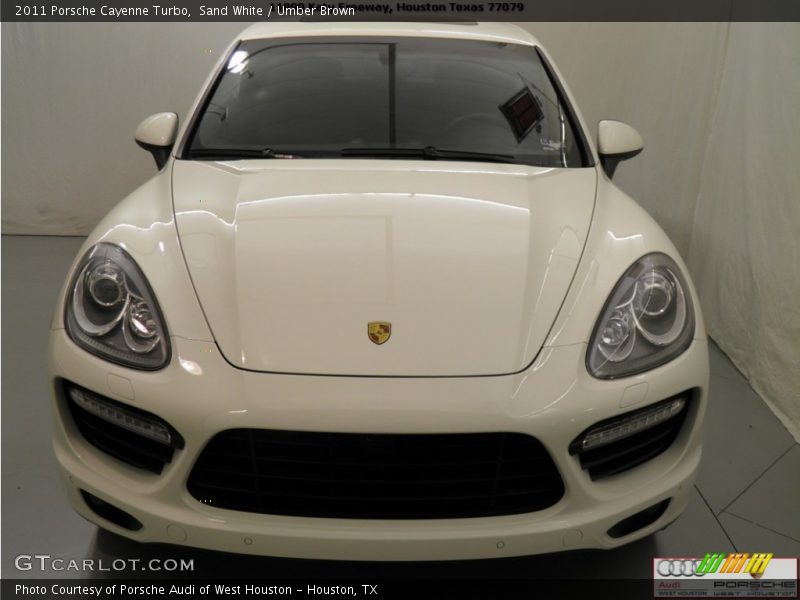 Sand White / Umber Brown 2011 Porsche Cayenne Turbo