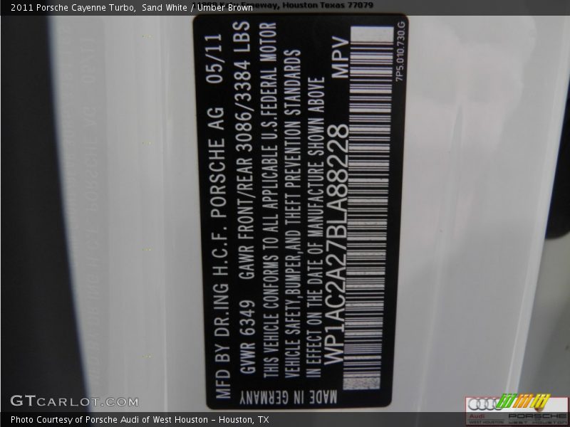 Sand White / Umber Brown 2011 Porsche Cayenne Turbo