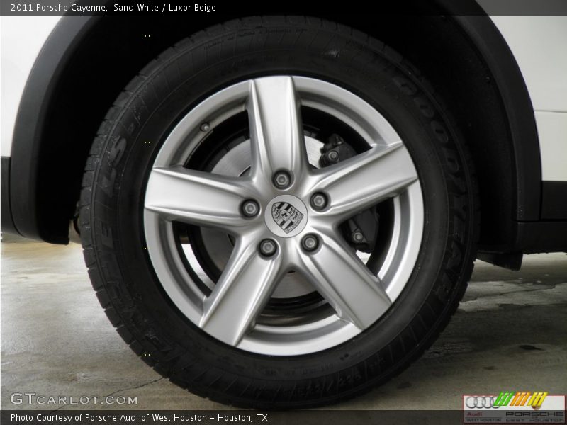 Sand White / Luxor Beige 2011 Porsche Cayenne