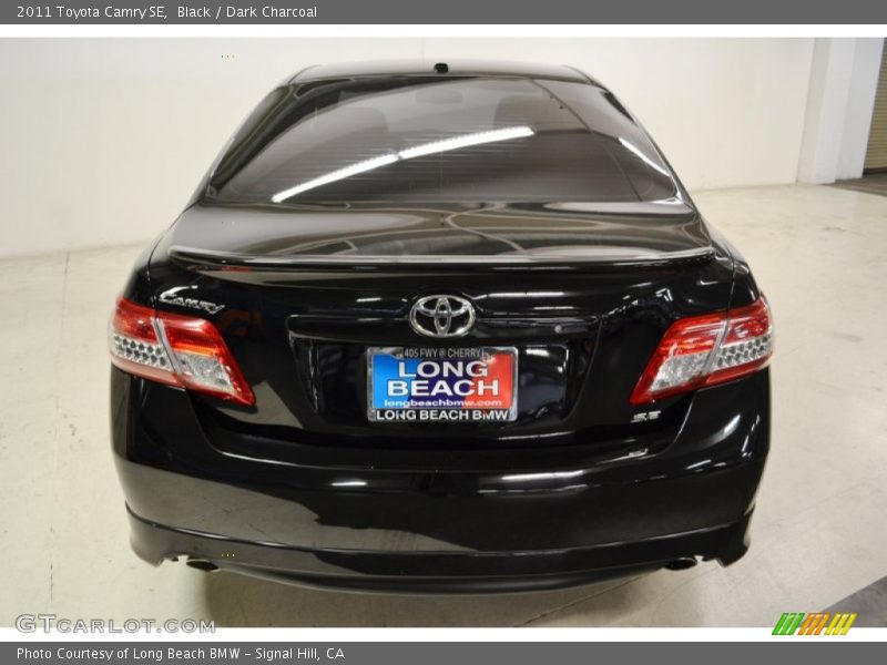 Black / Dark Charcoal 2011 Toyota Camry SE