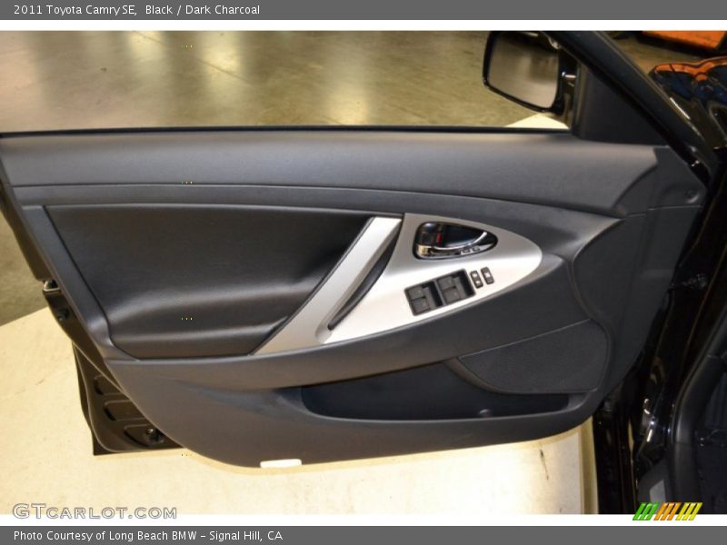 Black / Dark Charcoal 2011 Toyota Camry SE