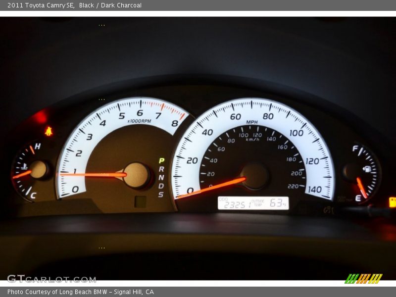Black / Dark Charcoal 2011 Toyota Camry SE