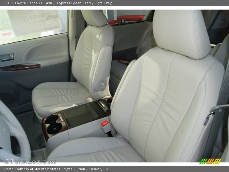 Cypress Green Pearl / Light Gray 2012 Toyota Sienna XLE AWD