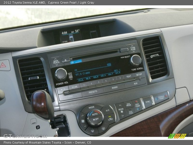 Cypress Green Pearl / Light Gray 2012 Toyota Sienna XLE AWD