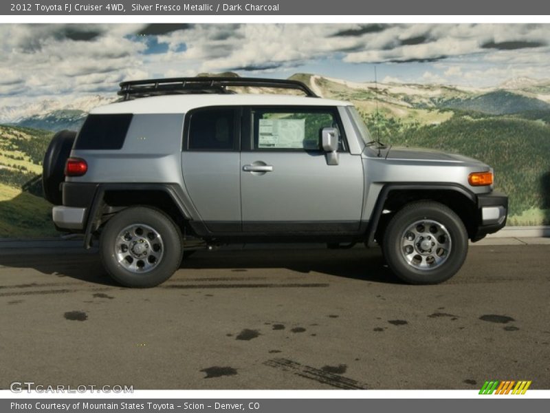 Silver Fresco Metallic / Dark Charcoal 2012 Toyota FJ Cruiser 4WD