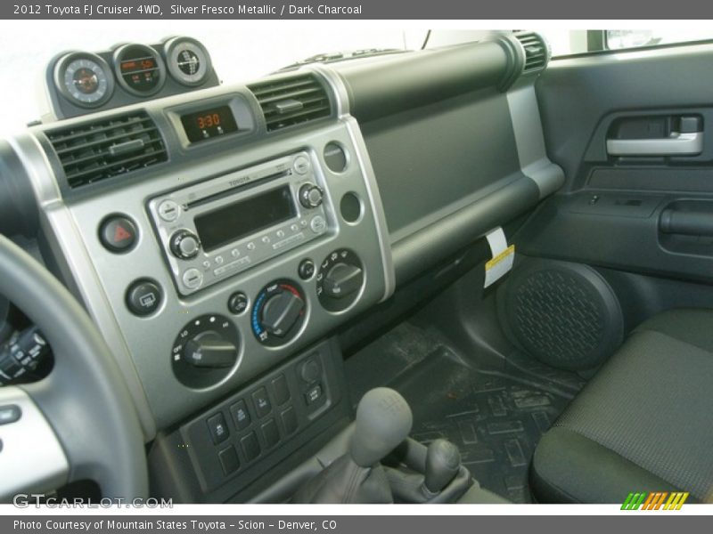 Silver Fresco Metallic / Dark Charcoal 2012 Toyota FJ Cruiser 4WD