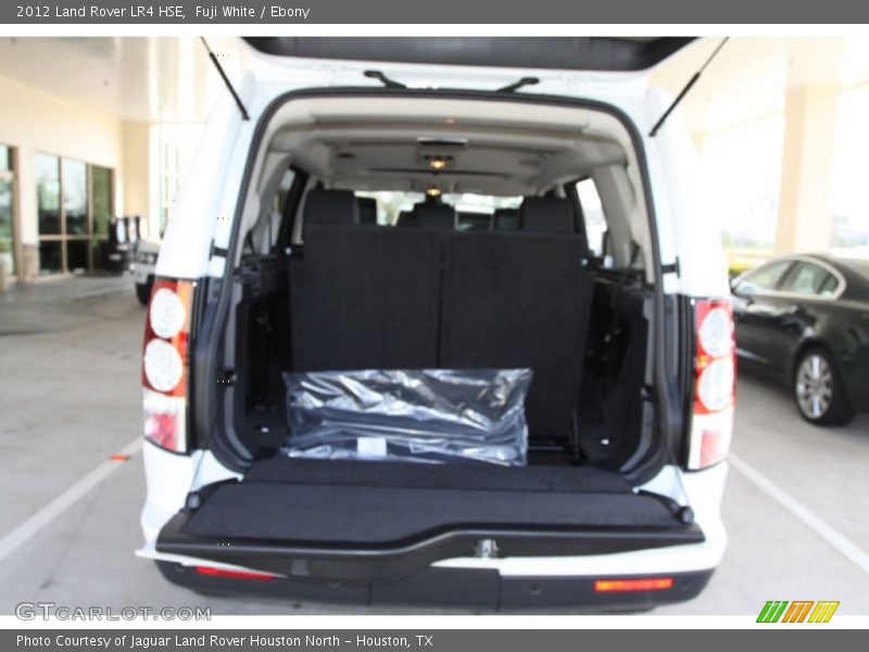 Fuji White / Ebony 2012 Land Rover LR4 HSE