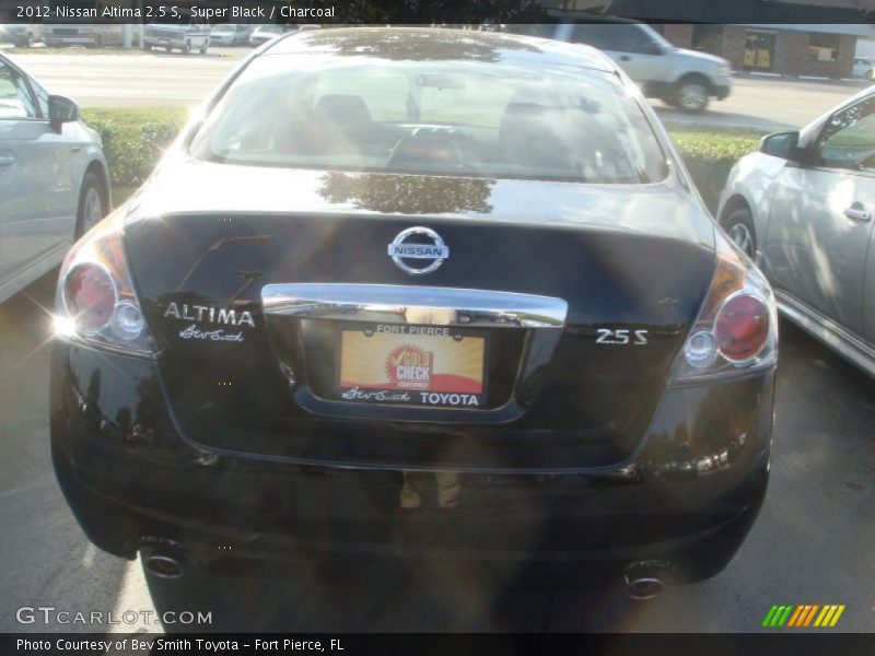 Super Black / Charcoal 2012 Nissan Altima 2.5 S