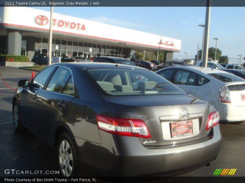 Magnetic Gray Metallic / Ash 2011 Toyota Camry LE