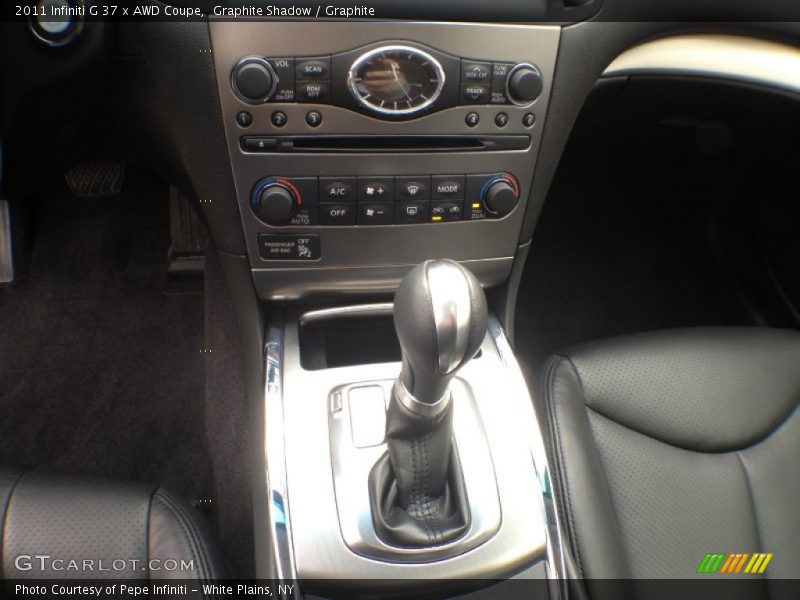  2011 G 37 x AWD Coupe 7 Speed ASC Automatic Shifter