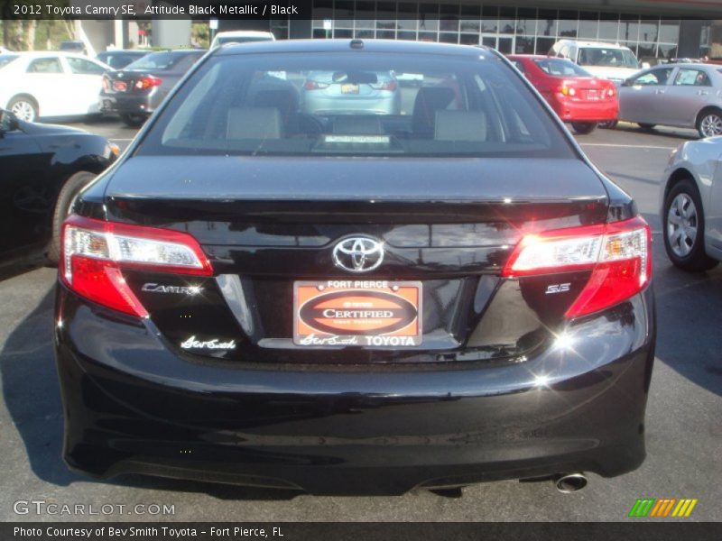 Attitude Black Metallic / Black 2012 Toyota Camry SE